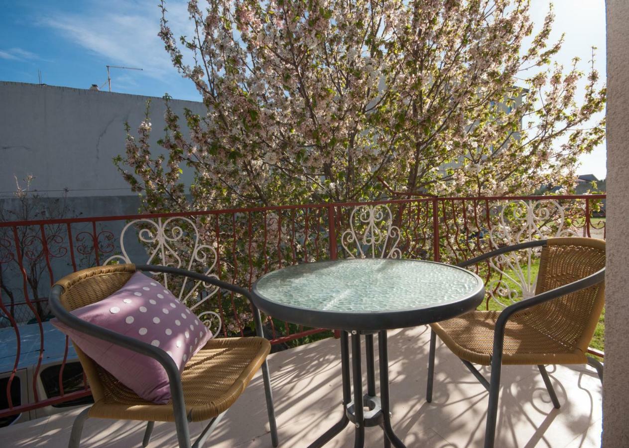 Kaštela Apartmani Ivan מראה חיצוני תמונה