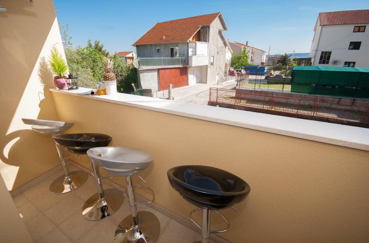 Kaštela Apartmani Ivan מראה חיצוני תמונה